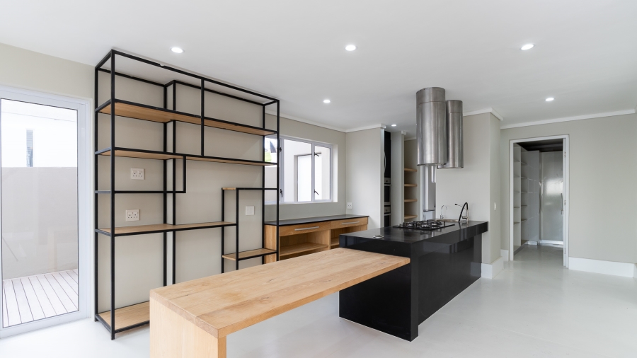 5 Bedroom Property for Sale in Le Grand Golf Estate Western Cape